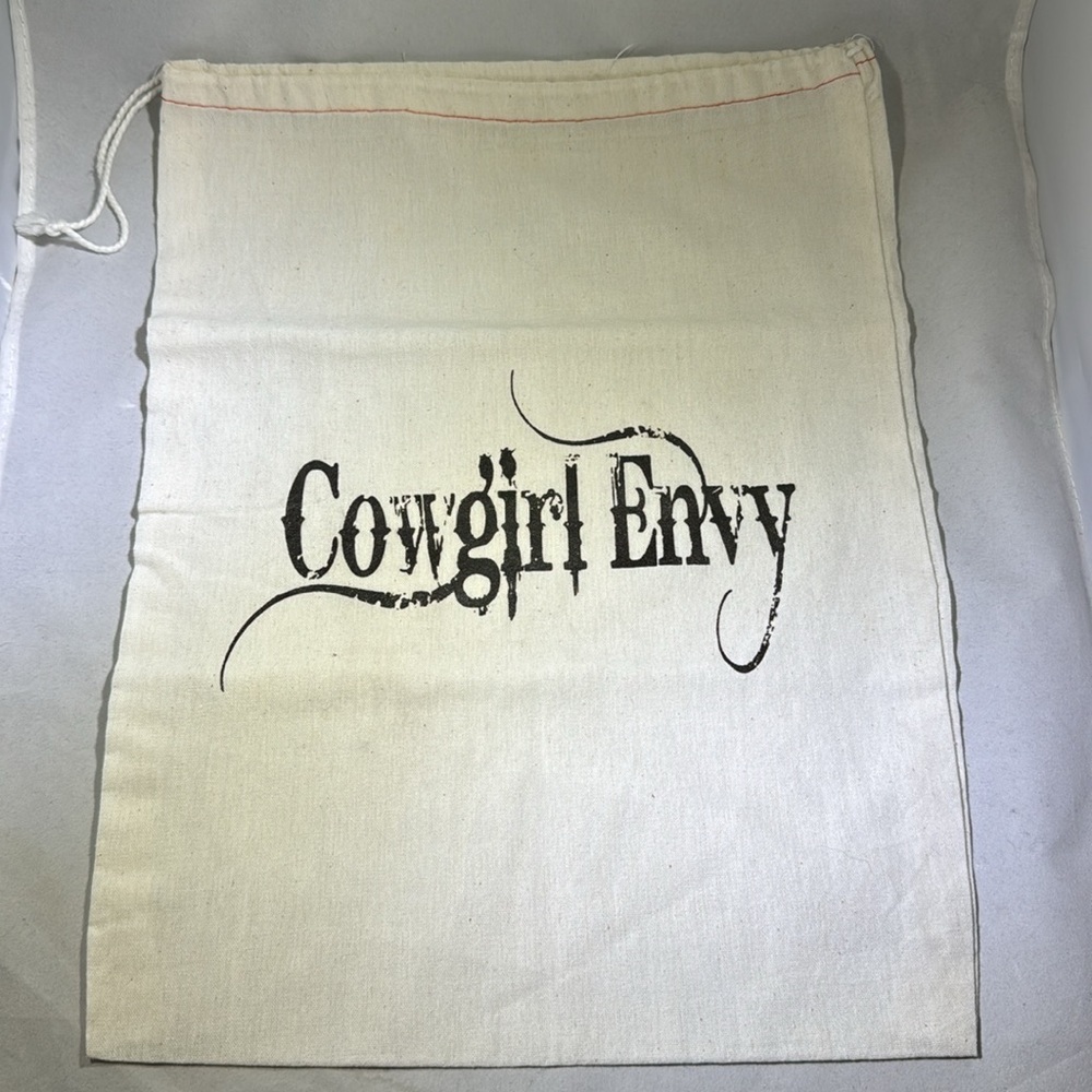 Cowgirl Envy Dust Bag - 11” W x 15” L